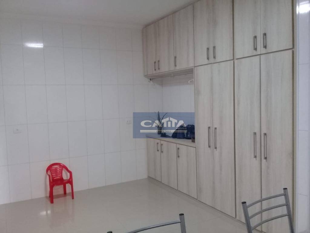 Sobrado à venda com 3 quartos, 230m² - Foto 8