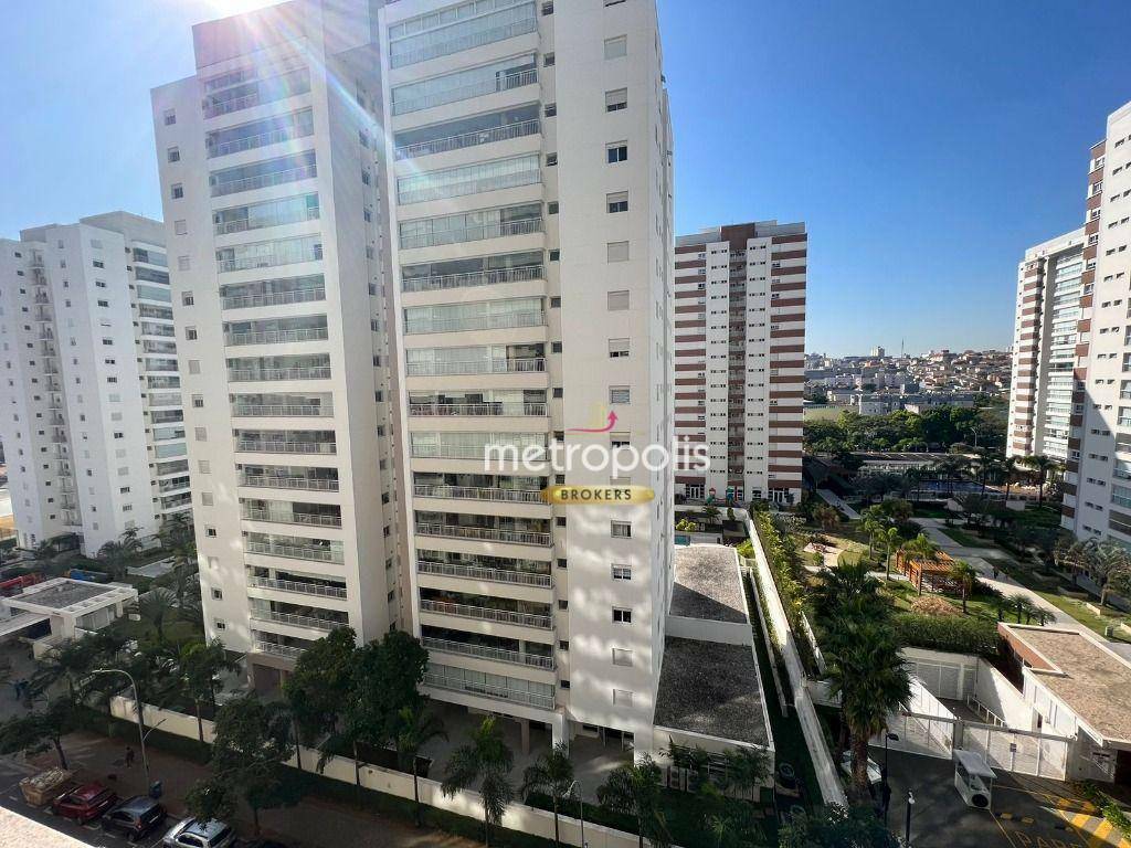 Apartamento para alugar com 3 quartos, 135m² - Foto 28