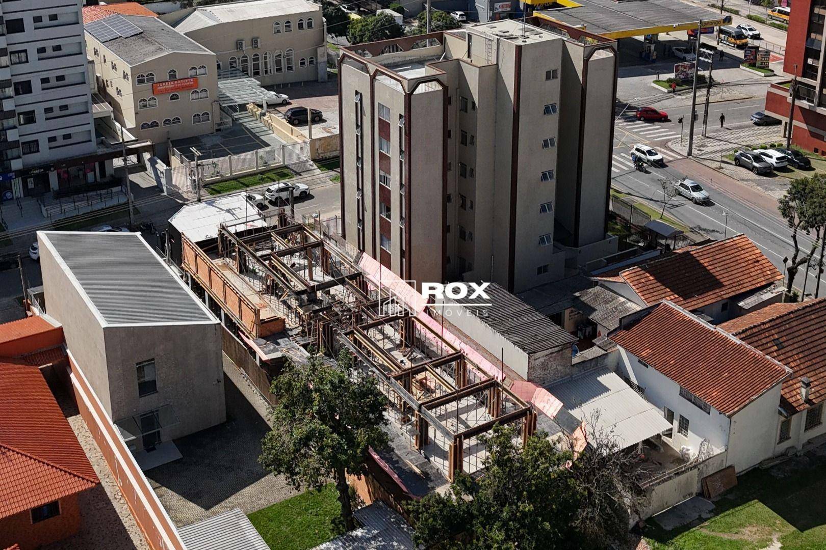 Apartamento à venda com 2 quartos, 157m² - Foto 3