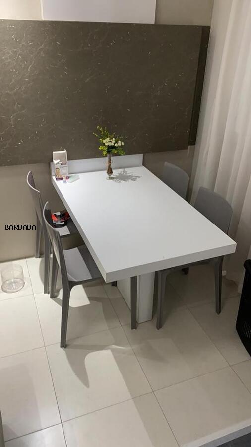 Sobrado para alugar com 2 quartos, 100m² - Foto 3