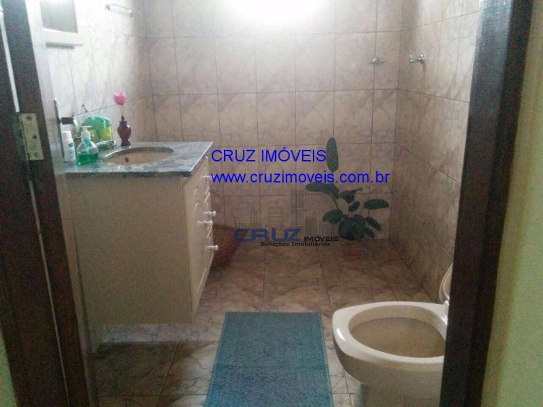 Chácara à venda com 2 quartos, 180m² - Foto 22