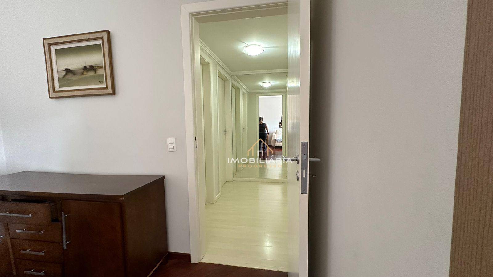 Apartamento para alugar com 3 quartos, 76m² - Foto 14