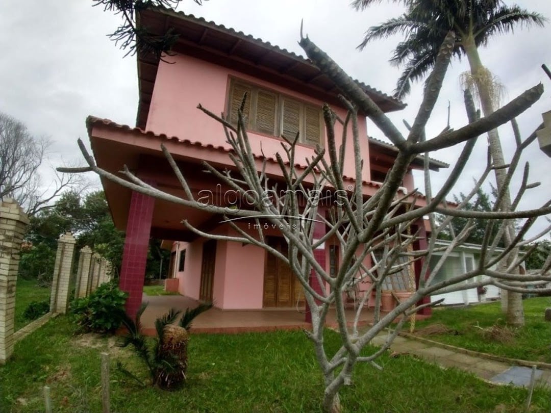 Casa à venda com 4 quartos, 12m² - Foto 3