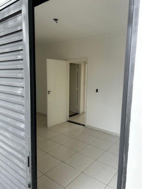 Casa à venda com 3 quartos, 175m² - Foto 8