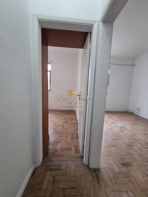 Apartamento à venda com 1 quarto, 33m² - Foto 8