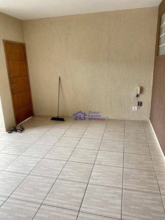 Sobrado à venda com 3 quartos, 200m² - Foto 5