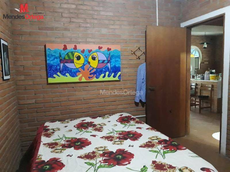 Chácara à venda com 2 quartos, 136m² - Foto 11