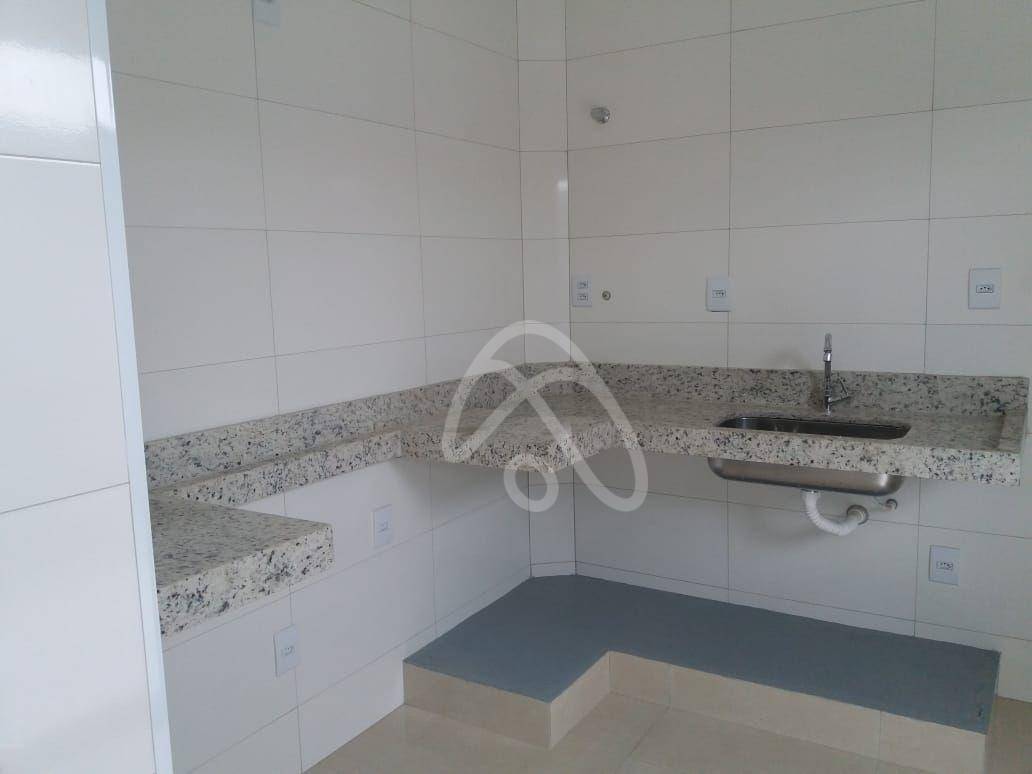 Apartamento à venda com 2 quartos, 58m² - Foto 13