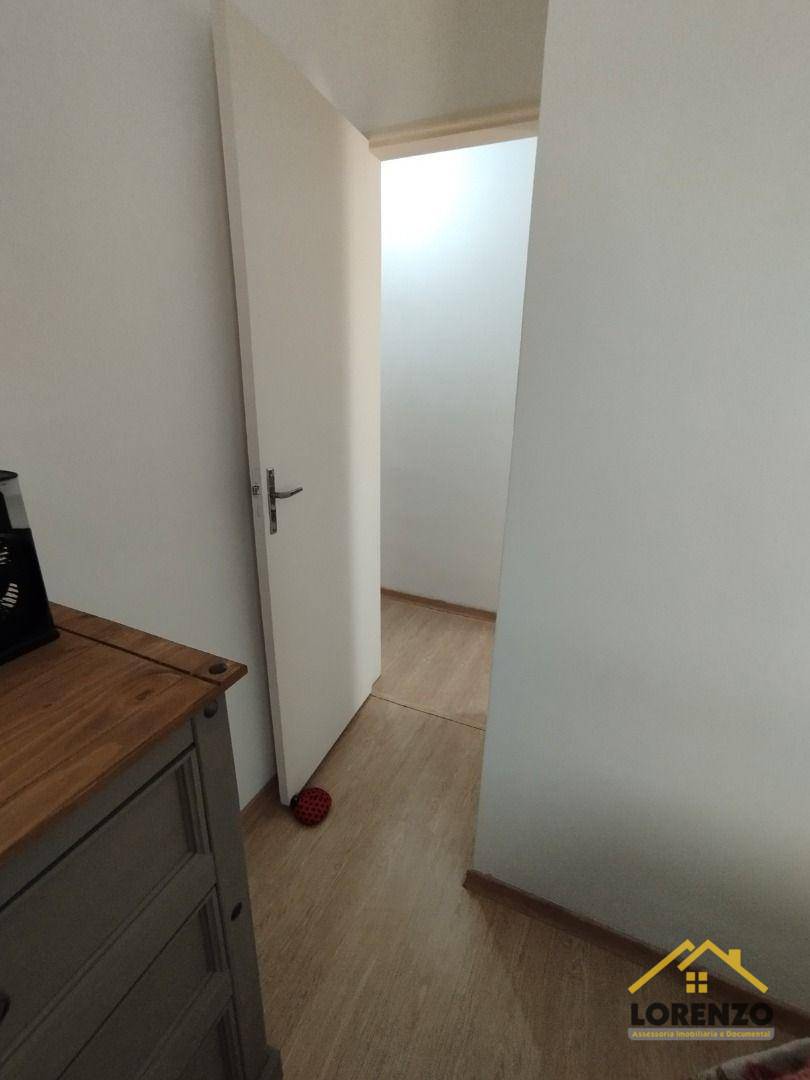 Apartamento à venda com 3 quartos, 60m² - Foto 18