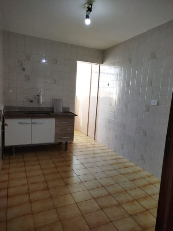 Apartamento para alugar com 2 quartos, 67m² - Foto 21