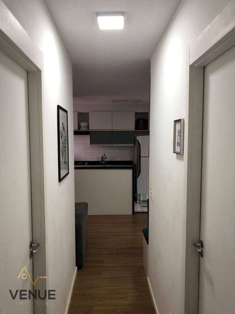 Apartamento à venda com 2 quartos, 42m² - Foto 7