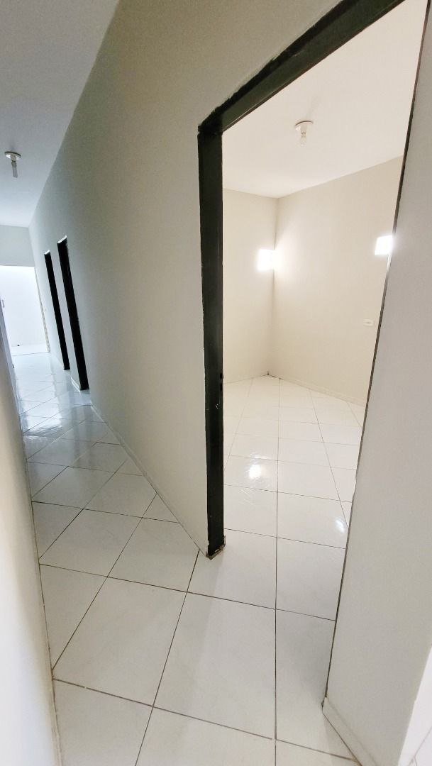 Casa para alugar com 4 quartos, 201m² - Foto 8