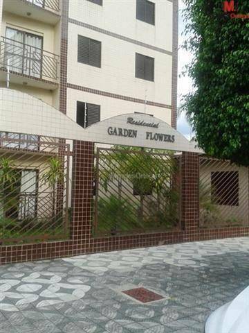 Apartamento para alugar com 2 quartos, 72m² - Foto 2