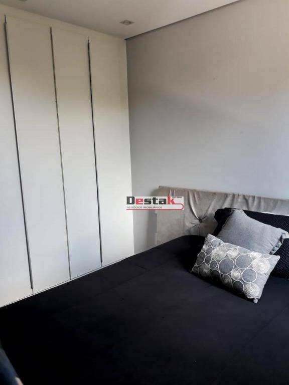 Apartamento à venda com 2 quartos, 44m² - Foto 13