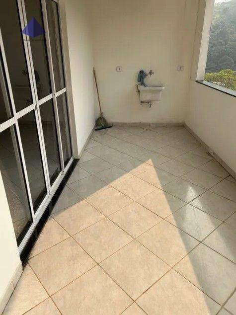 Sobrado à venda com 3 quartos, 250m² - Foto 12