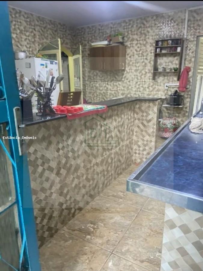 Casa à venda com 4 quartos, 250m² - Foto 6