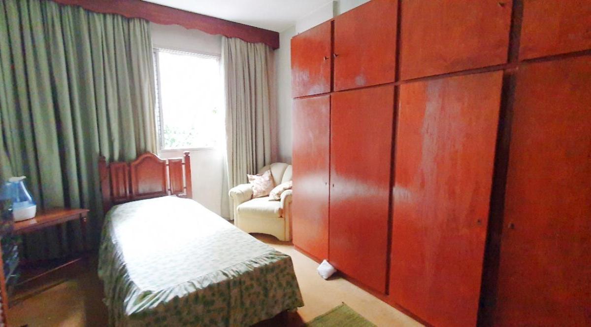 Apartamento à venda com 4 quartos, 190m² - Foto 18