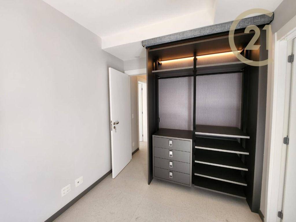 Apartamento à venda com 3 quartos, 162m² - Foto 14