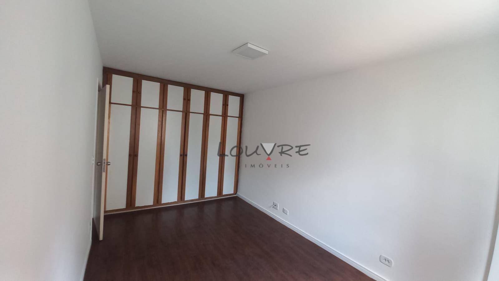 Apartamento para alugar com 2 quartos, 80m² - Foto 8