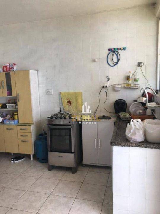 Sobrado à venda com 3 quartos, 200m² - Foto 6