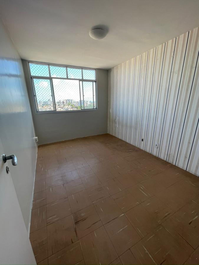 Apartamento para alugar com 3 quartos, 126m² - Foto 7