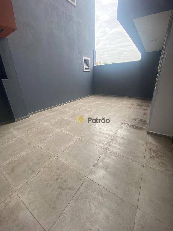 Apartamento à venda com 2 quartos, 69m² - Foto 7