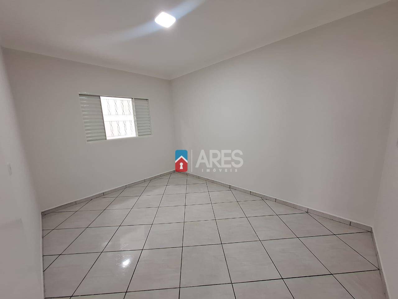 Casa à venda com 1 quarto, 80m² - Foto 13