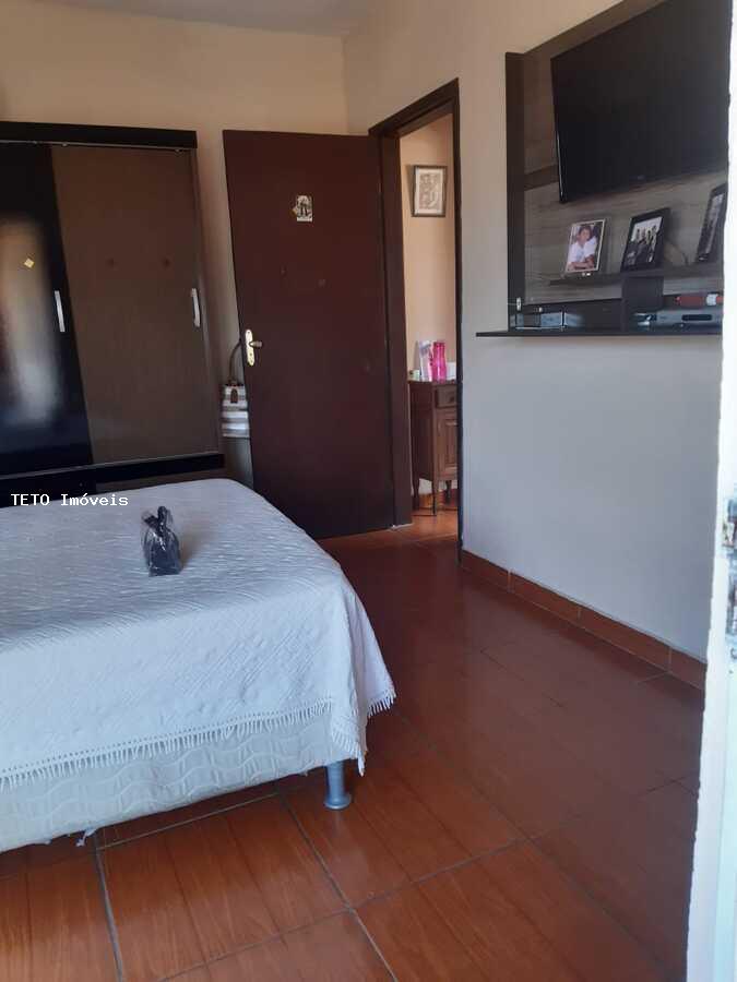 Casa à venda com 2 quartos, 46m² - Foto 15