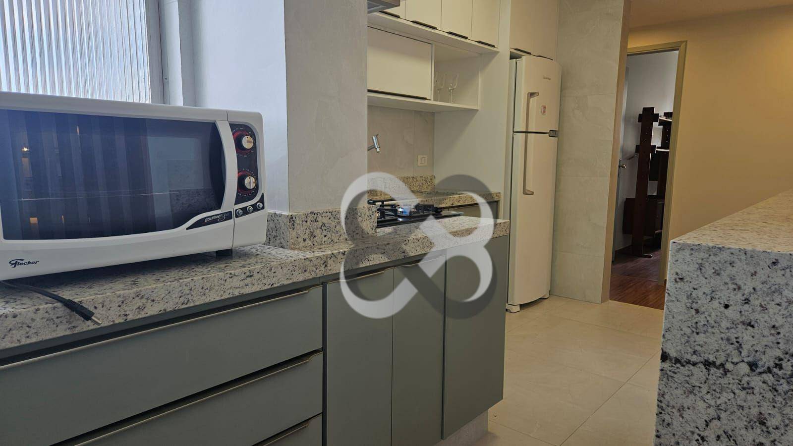 Apartamento para alugar com 3 quartos, 98m² - Foto 7