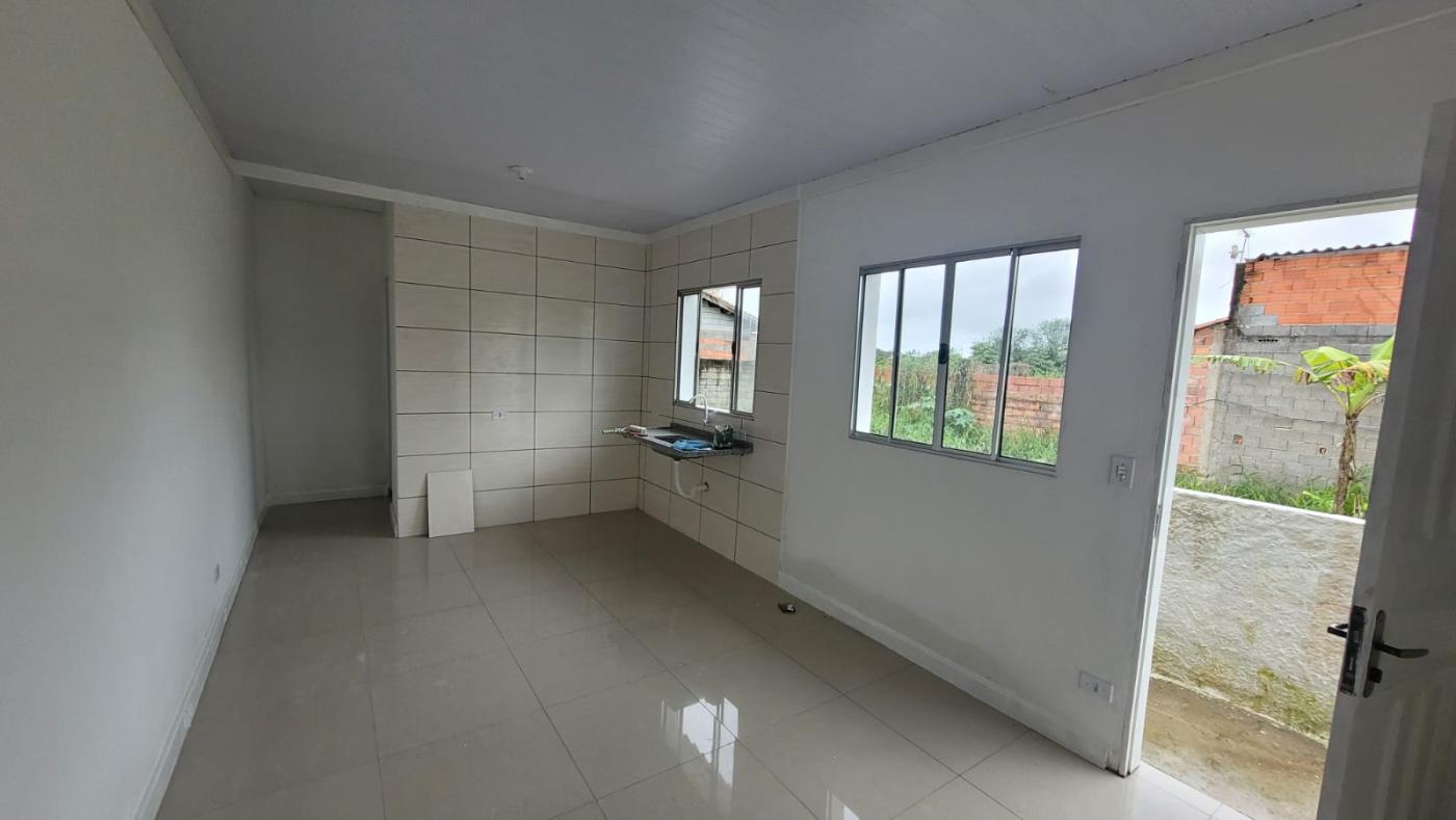 Casa à venda com 1 quarto, 132m² - Foto 4