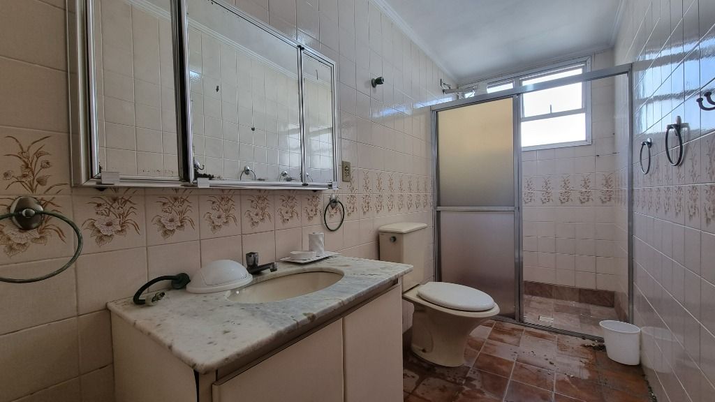 Apartamento à venda com 3 quartos, 120m² - Foto 17