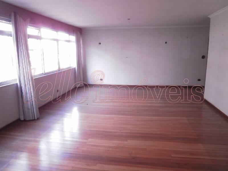 Apartamento para alugar com 3 quartos, 180m² - Foto 2