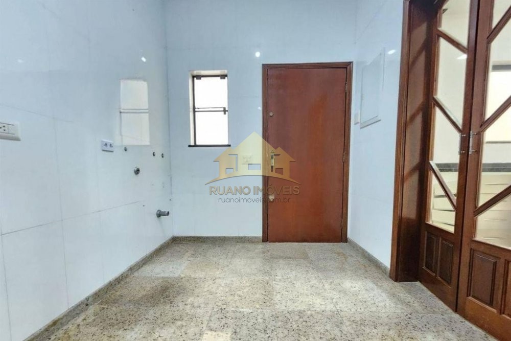 Sobrado à venda com 3 quartos, 354m² - Foto 20