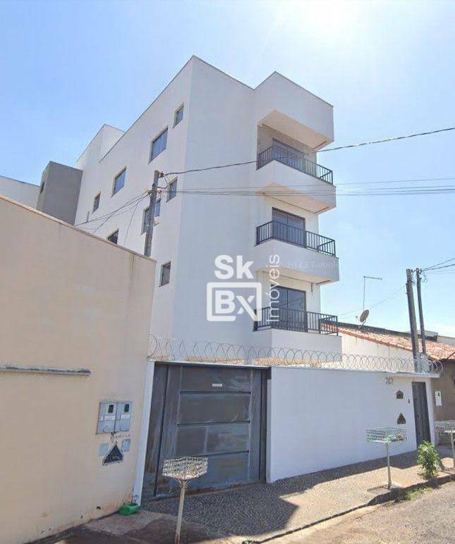 Apartamento à venda com 3 quartos, 79m² - Foto 18