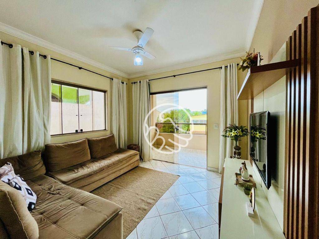 Casa, 4 quartos, 320 m² - Foto 1