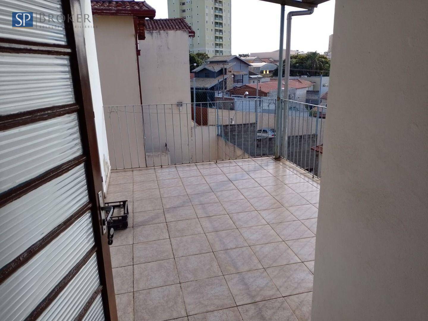 Casa à venda com 3 quartos, 329m² - Foto 11