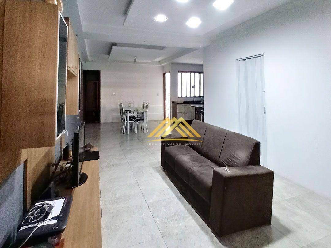 Casa à venda com 2 quartos, 245m² - Foto 5