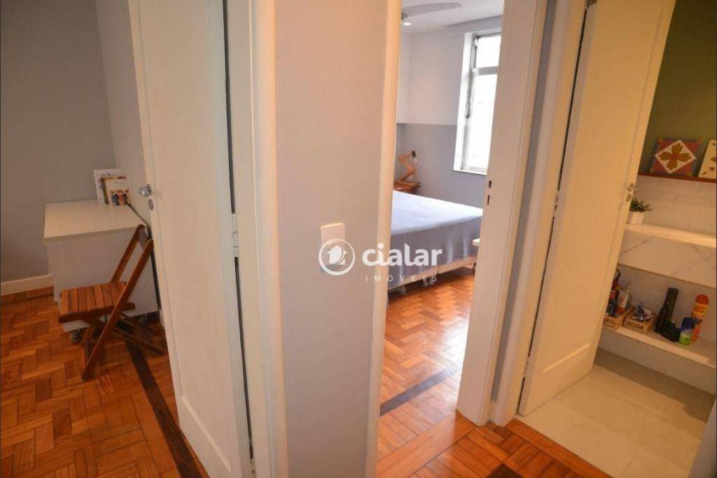 Apartamento à venda com 2 quartos, 70m² - Foto 13