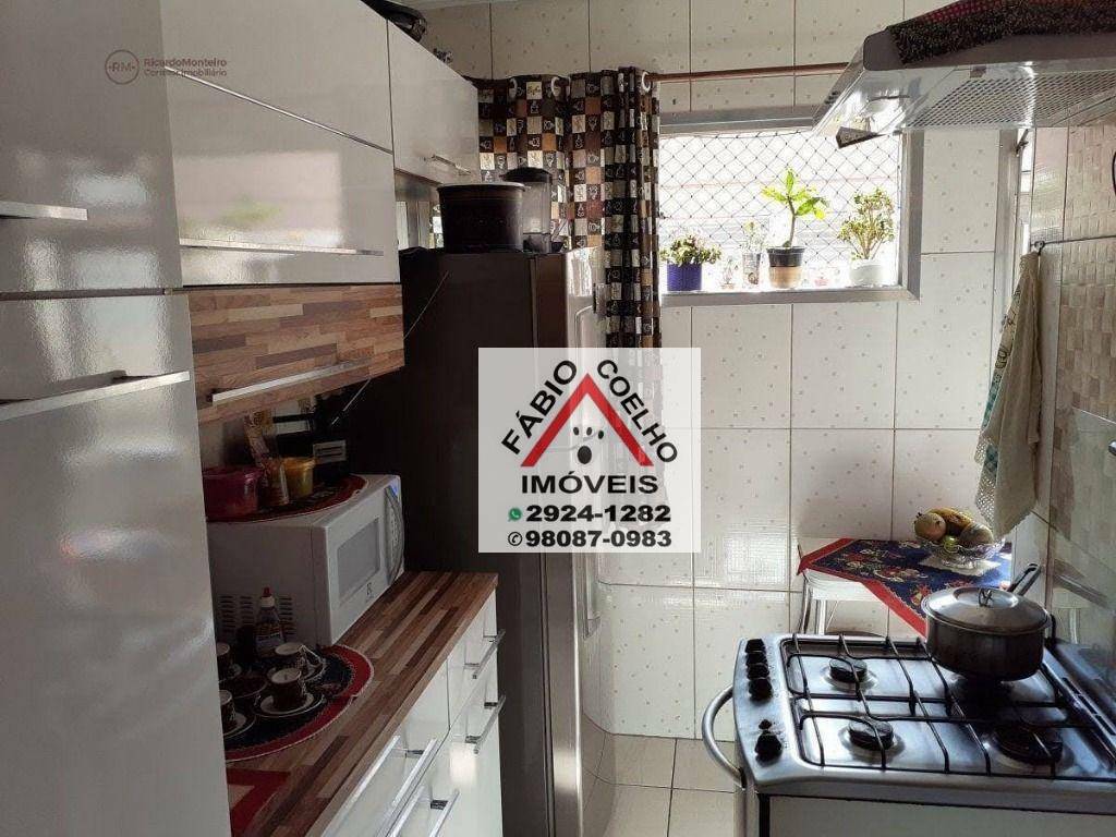 Apartamento à venda com 2 quartos, 69m² - Foto 10