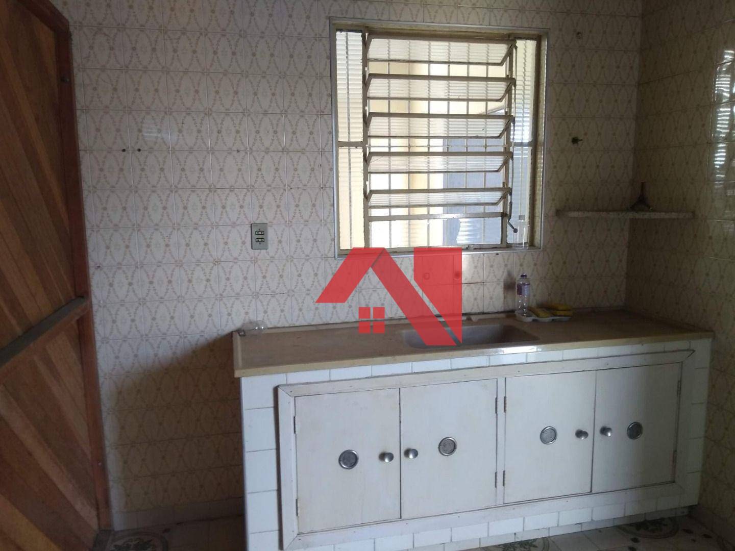 Casa à venda com 3 quartos, 195m² - Foto 10