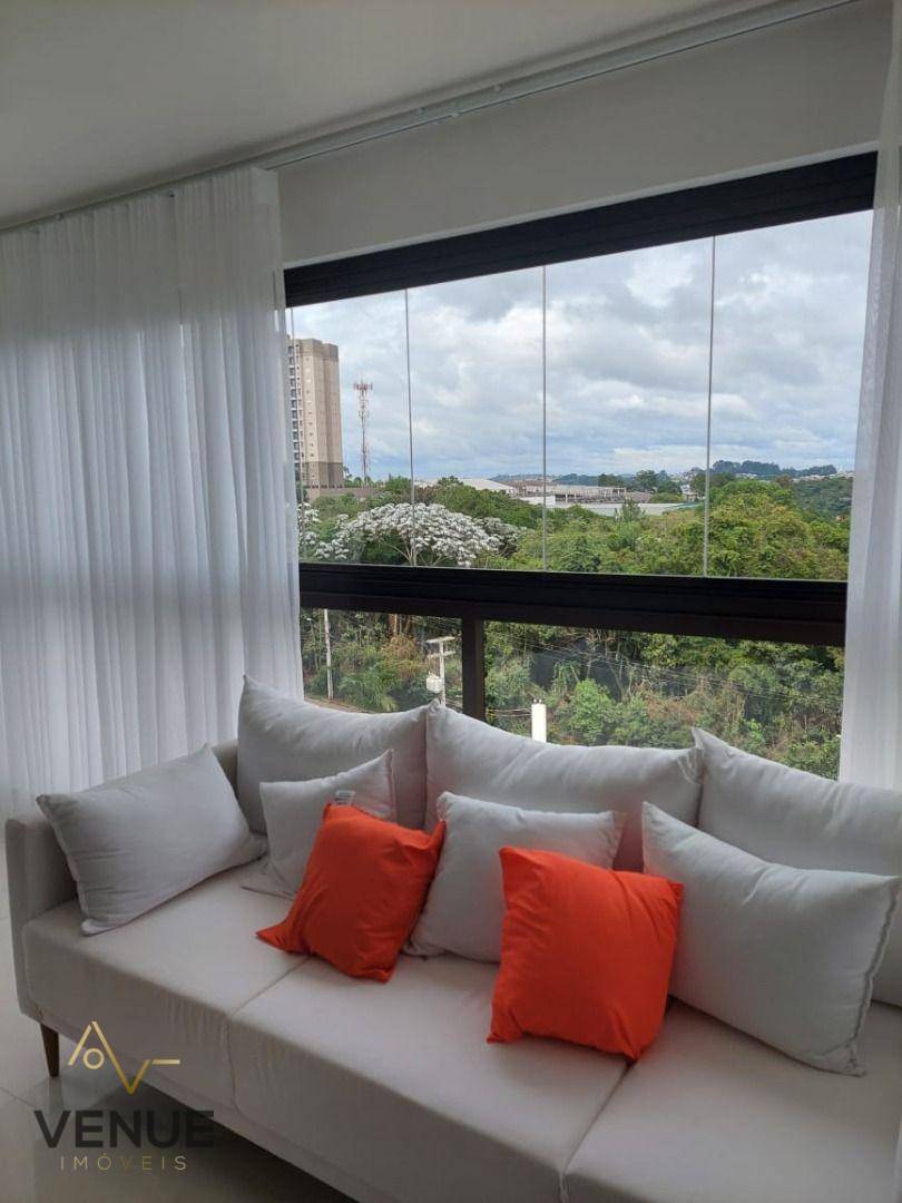 Apartamento à venda com 3 quartos, 193m² - Foto 3