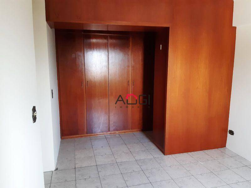 Apartamento à venda com 4 quartos, 130m² - Foto 14