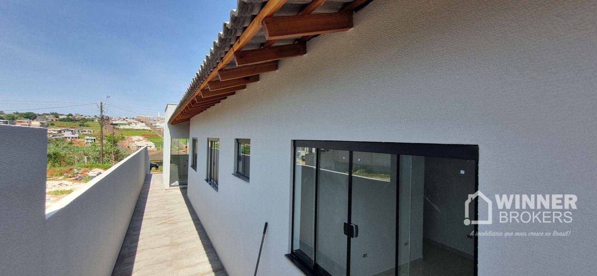 Casa à venda com 3 quartos, 80m² - Foto 4