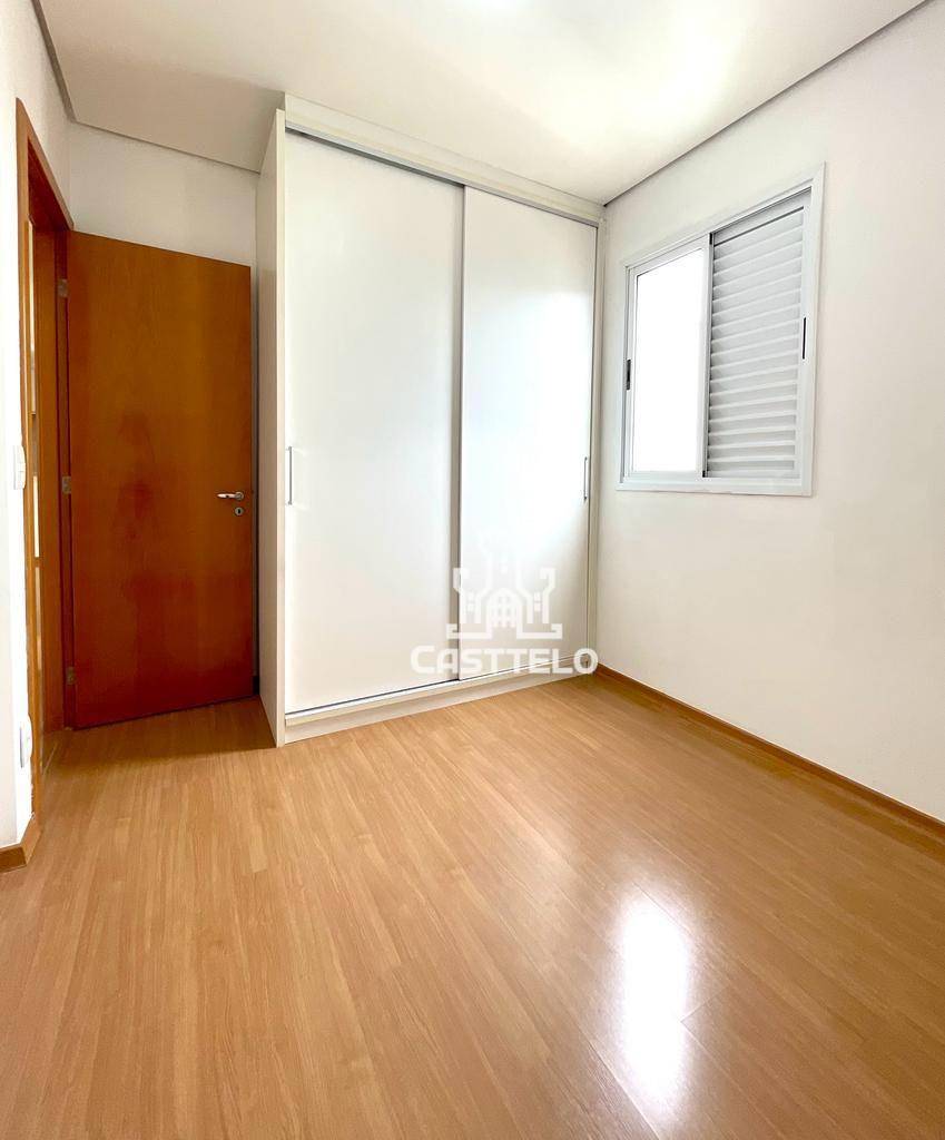 Apartamento à venda com 3 quartos, 82m² - Foto 12