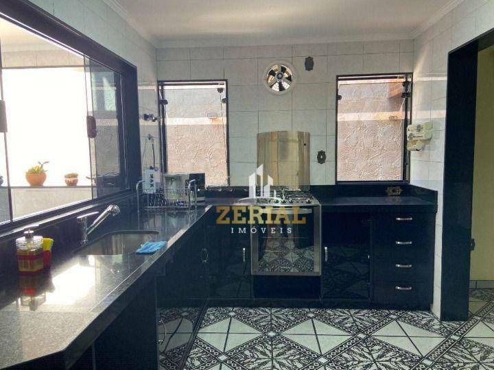 Sobrado à venda com 3 quartos, 256m² - Foto 8