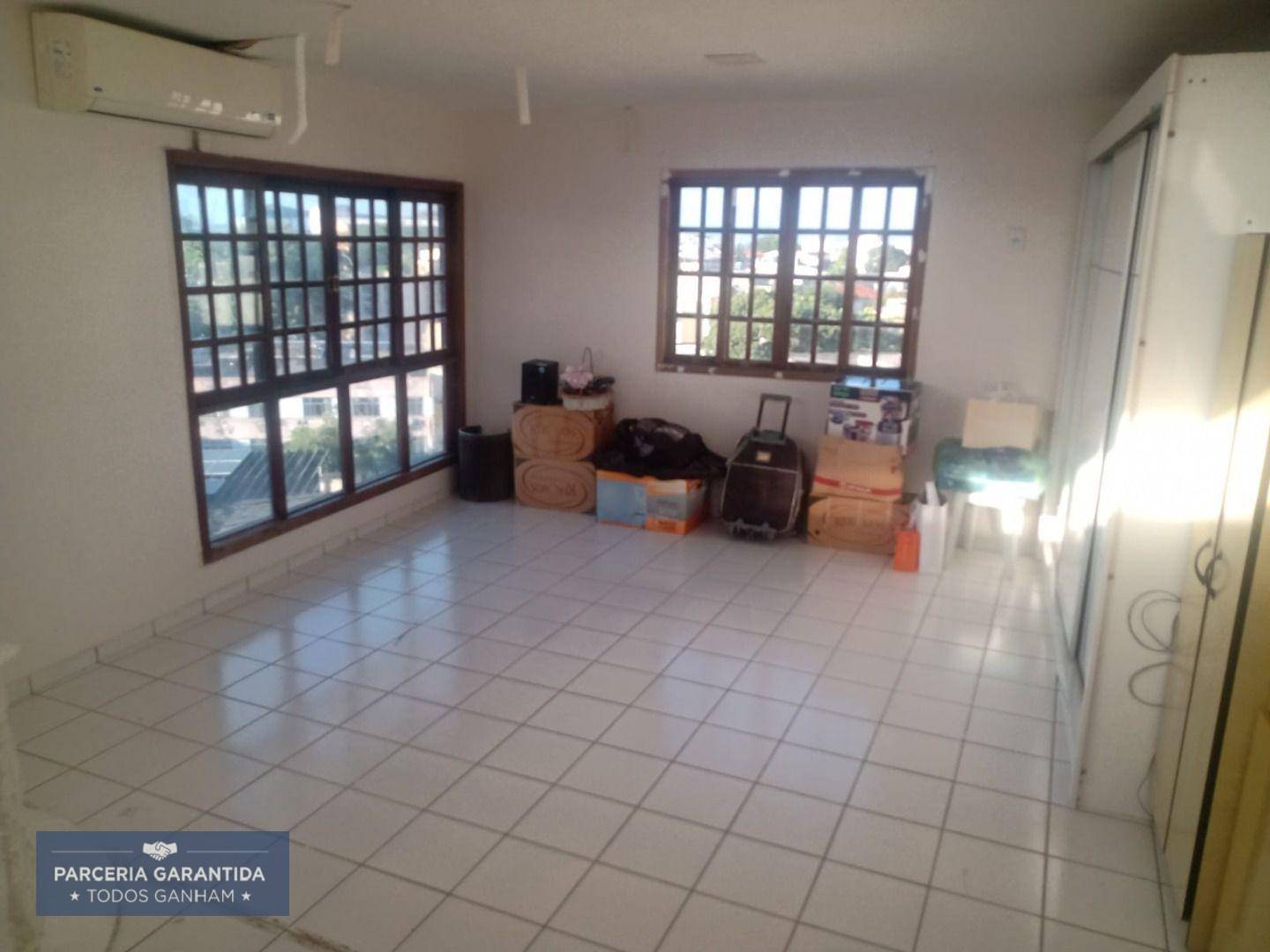 Casa à venda com 4 quartos, 373m² - Foto 39