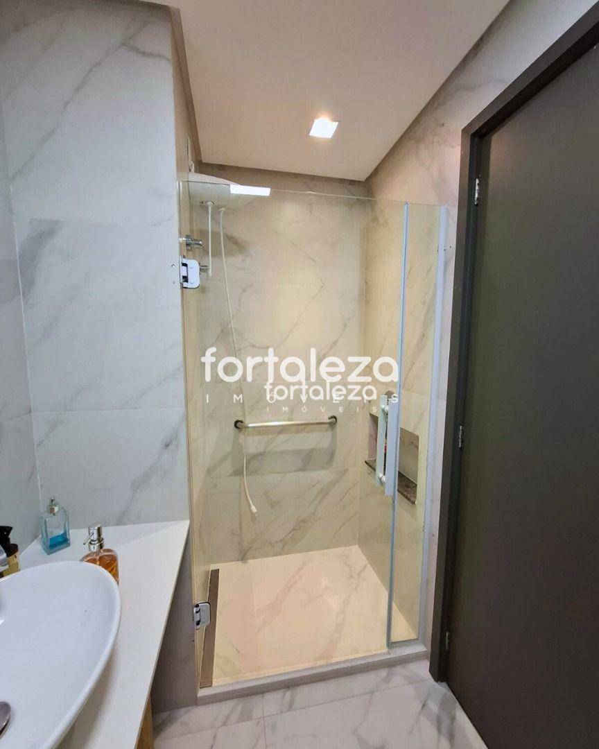 Apartamento à venda com 2 quartos, 81m² - Foto 3