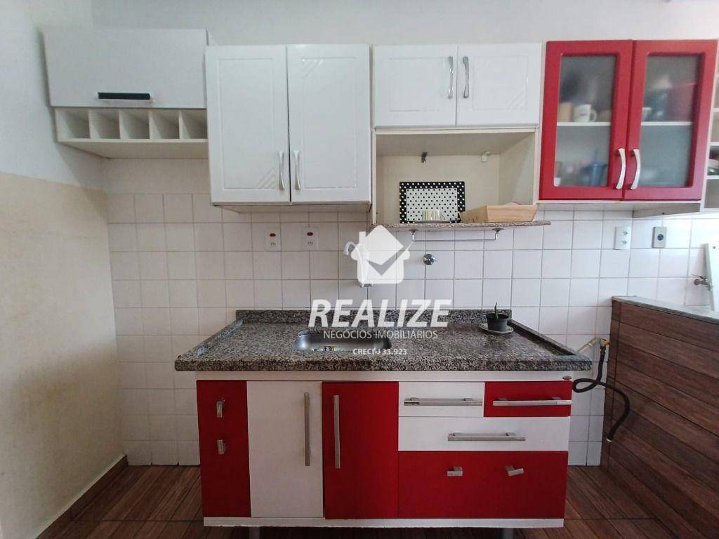 Apartamento à venda com 2 quartos, 46m² - Foto 2