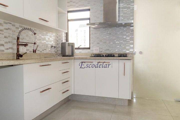 Apartamento à venda com 3 quartos, 180m² - Foto 3