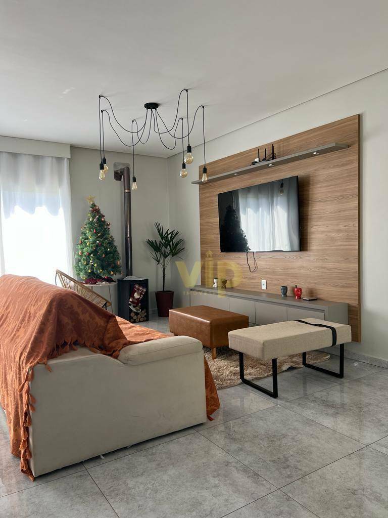 Chácara, 4 quartos, 5000 m² - Foto 2